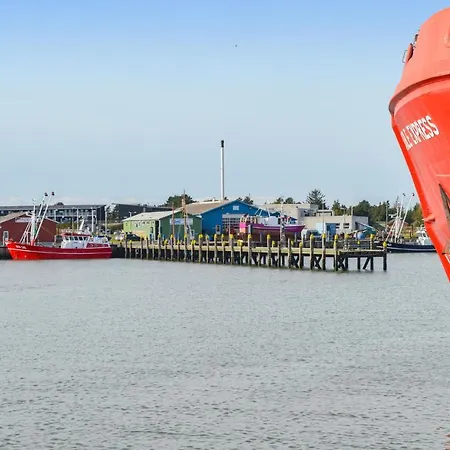 Cozy In Romo With Kitchen